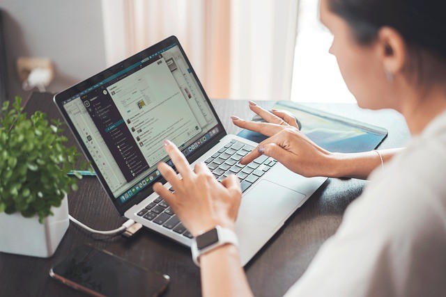 How to start your online business today. Discover the easy way on how to start and be successful.